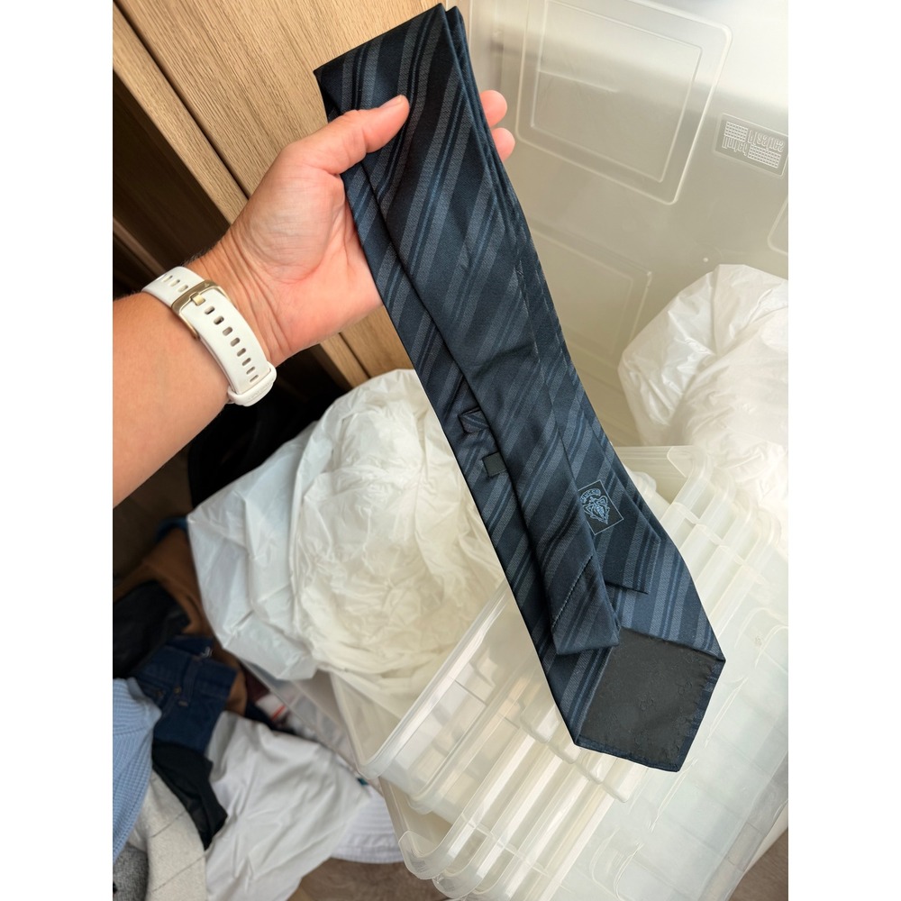 Gucci Black Charcoal Grey Navy Diagonal Stripe 100% Silk Necktie Made in Italy - Picture 9 of 11